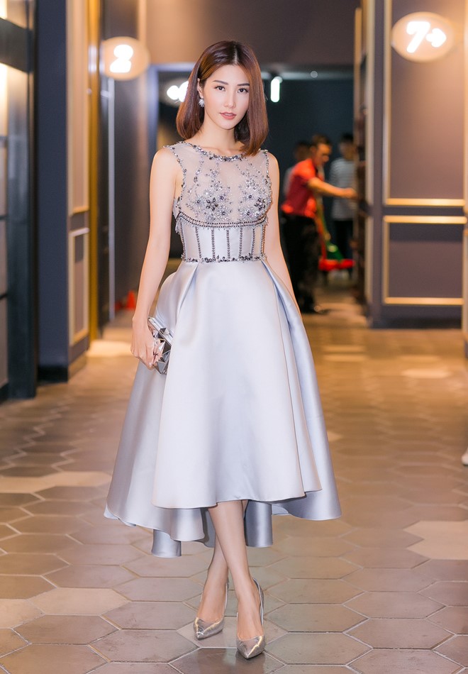 Top 85 váy xoè của sao việt mới nhất  cdgdbentreeduvn