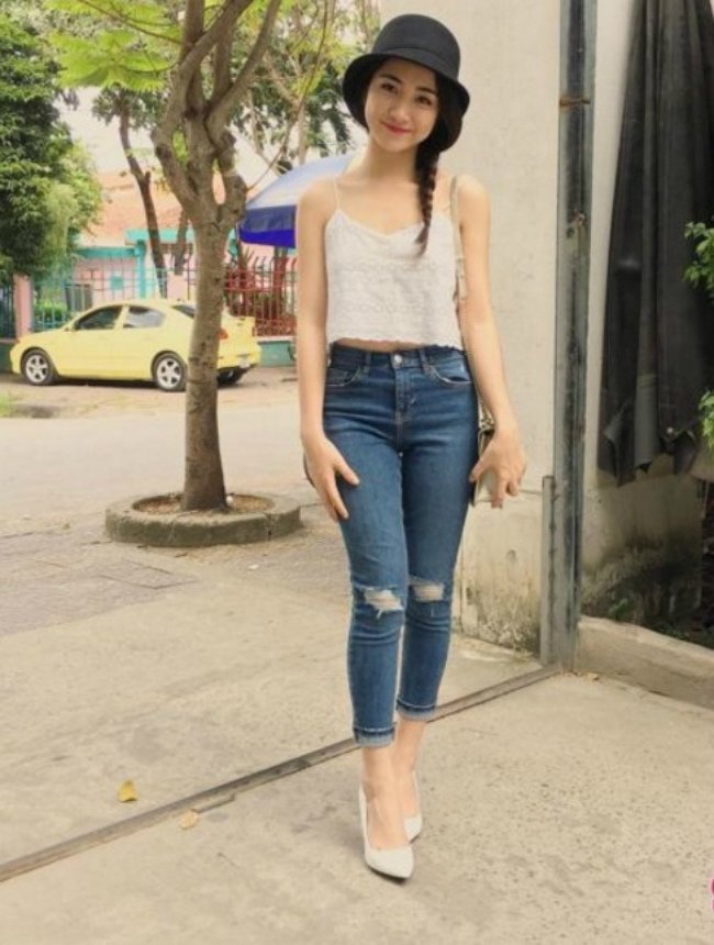 Hòa Minzy ngày càng bạo dạn với hình ảnh mát mẻ - Hình 23