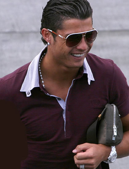 How expensive are fashion icons Cristiano Ronaldo's clothes? - Figure 7