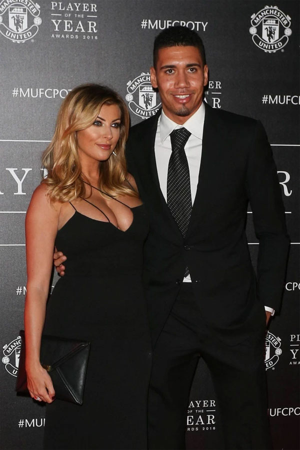 4 nàng WAGs bốc lửa nhất derby Manchester - Hình 1