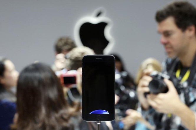 Các chuyên gia công nghệ nói gì về iPhone 7? - Hình 1