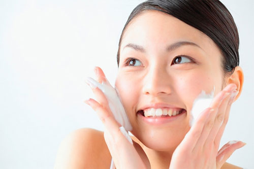 Đi nắng cả ngày da vẫn không bị đen với mẹo đơn giản - Hình 1