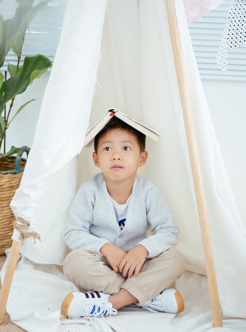 Hai quý tử nhà Đăng Khôi ngày càng kháu khỉnh - Hình 2