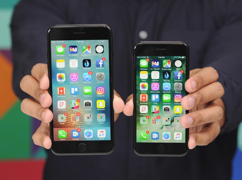 Bộ đôi iPhone 7 bán chạy nhất nửa đầu 2017 - Hình 1