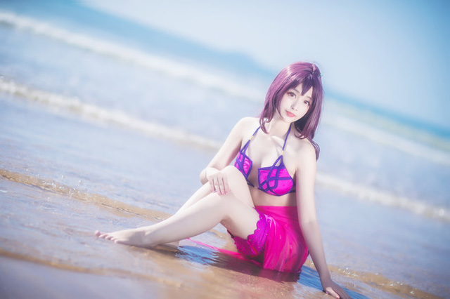 Cosplay Fate/Grand Order cực dịu dàng và nữ tính ngoài bãi biển - Hình 9