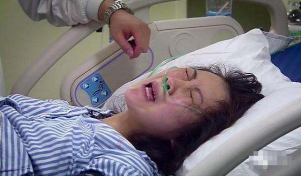 Vợ đang mang bầu thì bị chó cắn, chồng đánh chết con chó rồi vứt xác xuống sông - Hình 2