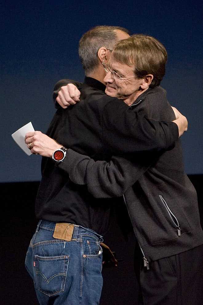 Xúc động trước bộ ảnh Steve Jobs hồi sinh Apple - Hình 31