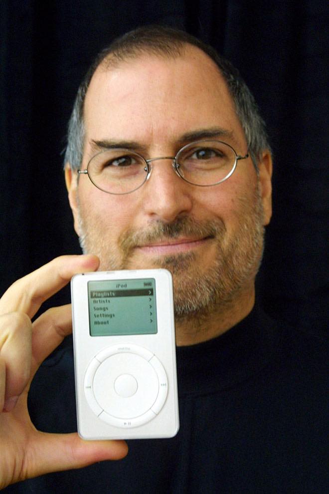 Xúc động trước bộ ảnh Steve Jobs hồi sinh Apple - Hình 15
