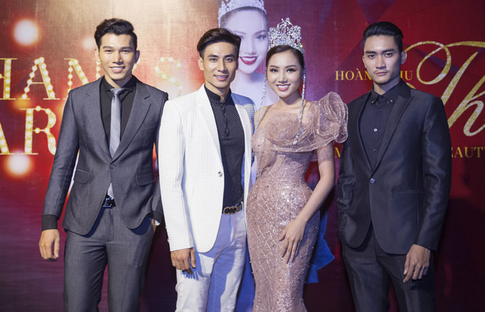 Á hậu Đại dương Diệu Thùy đọ sắc với Nữ hoàng sắc đẹp toàn cầu Hoàng Thu Thảo - Hình 8