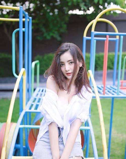 Tuyệt chiêu đánh cắp trái tim chỉ bằng sơ mi trắng lả lơi của gái Thái - Hình 6