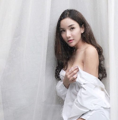 Tuyệt chiêu đánh cắp trái tim chỉ bằng sơ mi trắng lả lơi của gái Thái - Hình 8