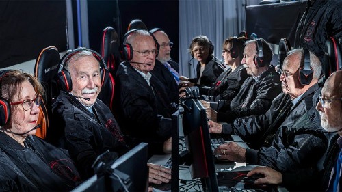Choáng với đội tuyển CS:GO chất nhất quả đất, toàn các cụ ông cụ bà đi bắn giải DreamHack - Hình 2