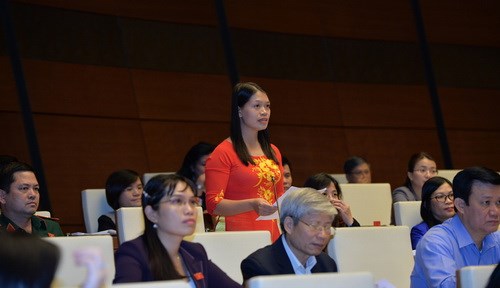 Đại biểu Quốc hội: Tăng lương giáo viên có thể thực hiện được - Hình 2