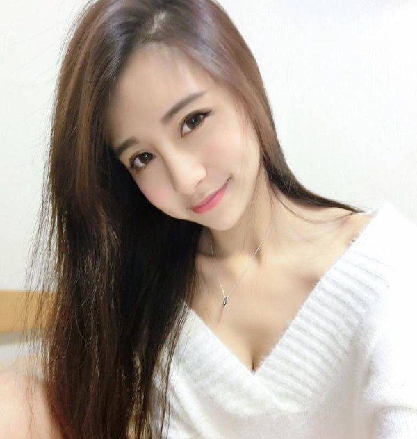 Rita Kao - Nữ tiếp viên đẹp nhất Singapore - Hình 5