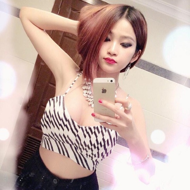 Váy áo khoe vẻ đẹp phồ.n thự.c bất ngờ của con gái Campuchia - Hình 17