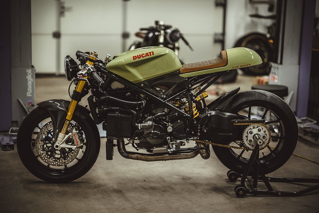 Độ sportbike Ducati 848 Evo thành cafe racer - Hình 2