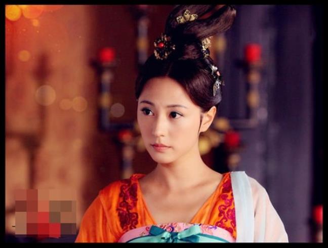 Phiên bản thiên thần và ác quỷ của người đẹp Hoa ngữ - Hình 30