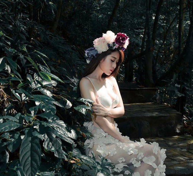 Phim hài Tết 2017 hot xình xịch nhờ dàn diễn viên gợi cảm này - Hình 10