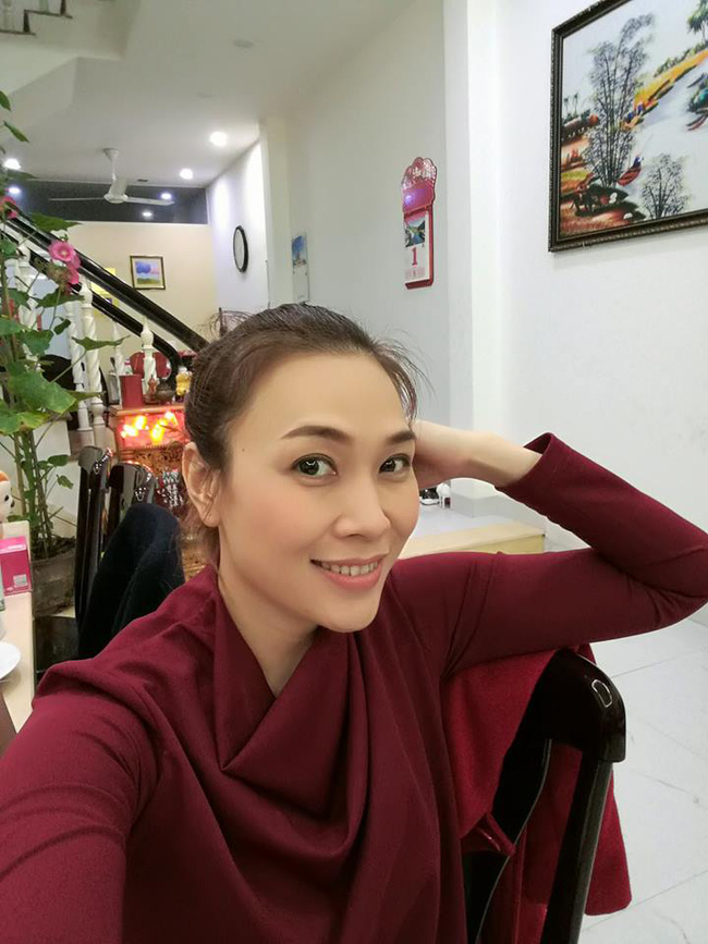 Soi nhất cử nhất động của sao Việt (1/2) - Hình 9