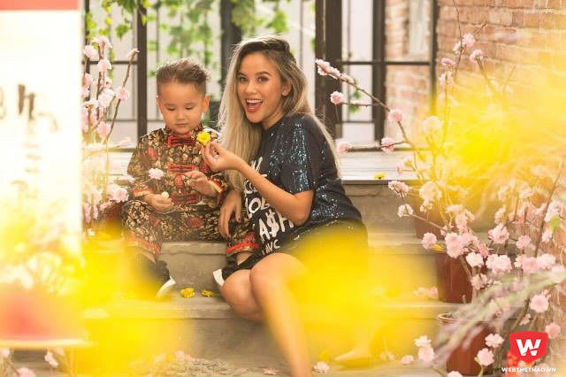 Van Bakel-DJ Myno đón Tết ở căn hộ tiền tỷ tại Sài Gòn - Hình 5
