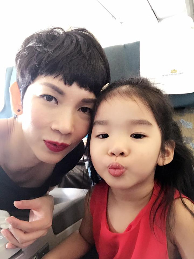 Soi nhất cử nhất động của sao Việt (3/4) - Hình 8