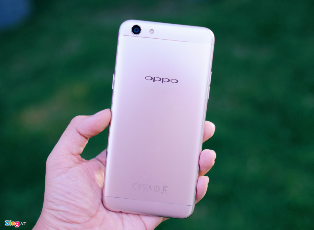 Ảnh thực tế Oppo F3 camera selfie kép giá 7,5 triệu vừa ra mắt - Hình 5