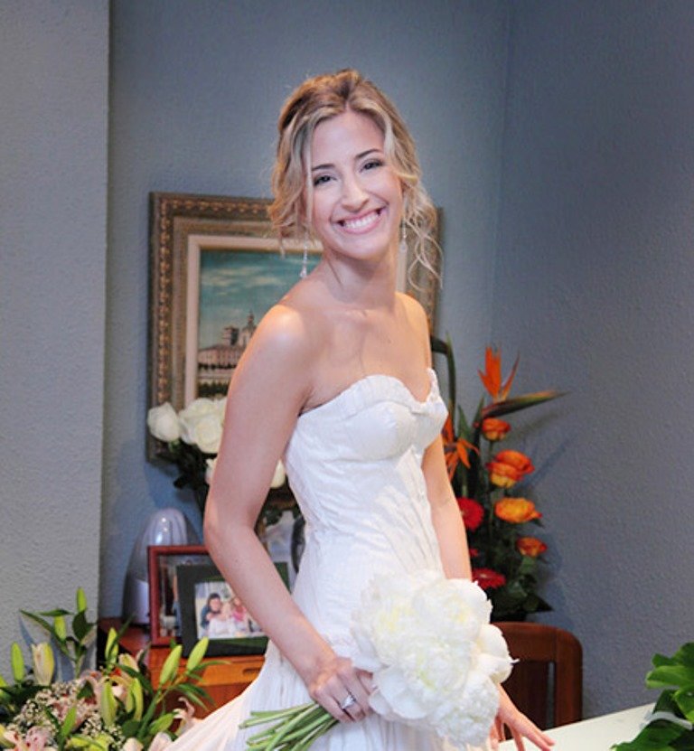 Carlota Ruiz - nửa kia xinh đẹp của Arbeloa - Hình 3