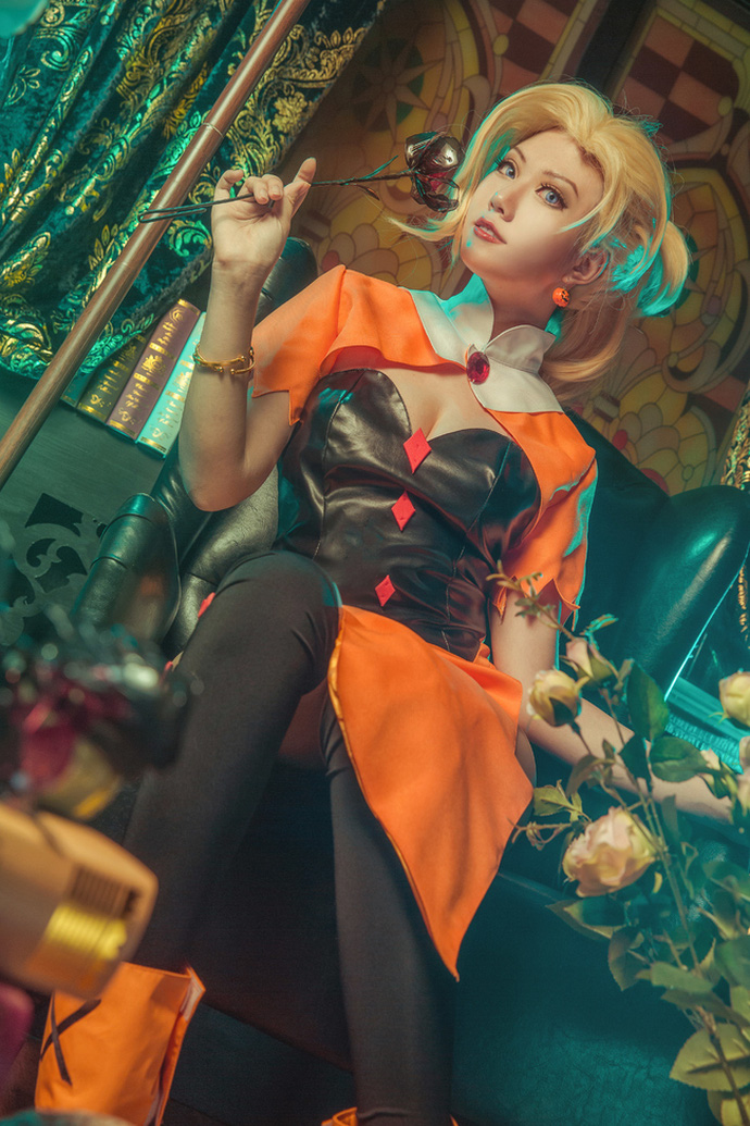 Chảy máu mũi với cosplay Mercy cực gợi cảm trong Overwatch - Hình 6