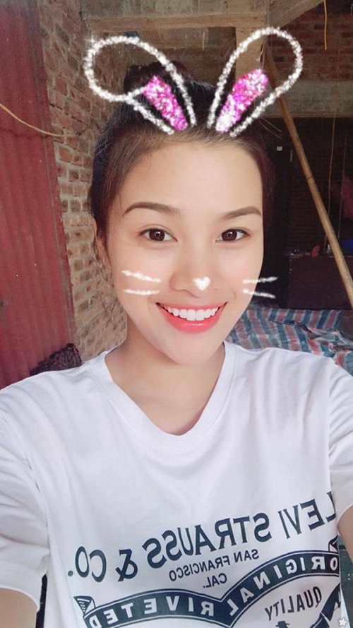 Sau mọi ồn ào điều tiếng, Nguyễn Thị Thành về quê thăm bố mẹ - Hình 4