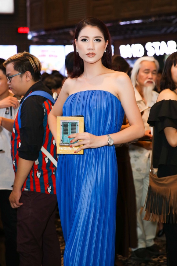 Mặc kệ bị kiện tụng, Trang Trần bất ngờ đẹp mặn mà lấn át dàn sao Việt - Hình 2