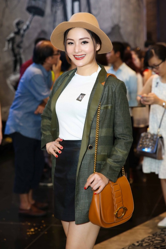 Mặc kệ bị kiện tụng, Trang Trần bất ngờ đẹp mặn mà lấn át dàn sao Việt - Hình 8