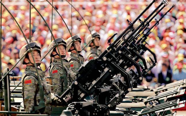 TQ đang dùng 3 chiêu tấn công Ấn Độ mà không nổ súng - Hình 1