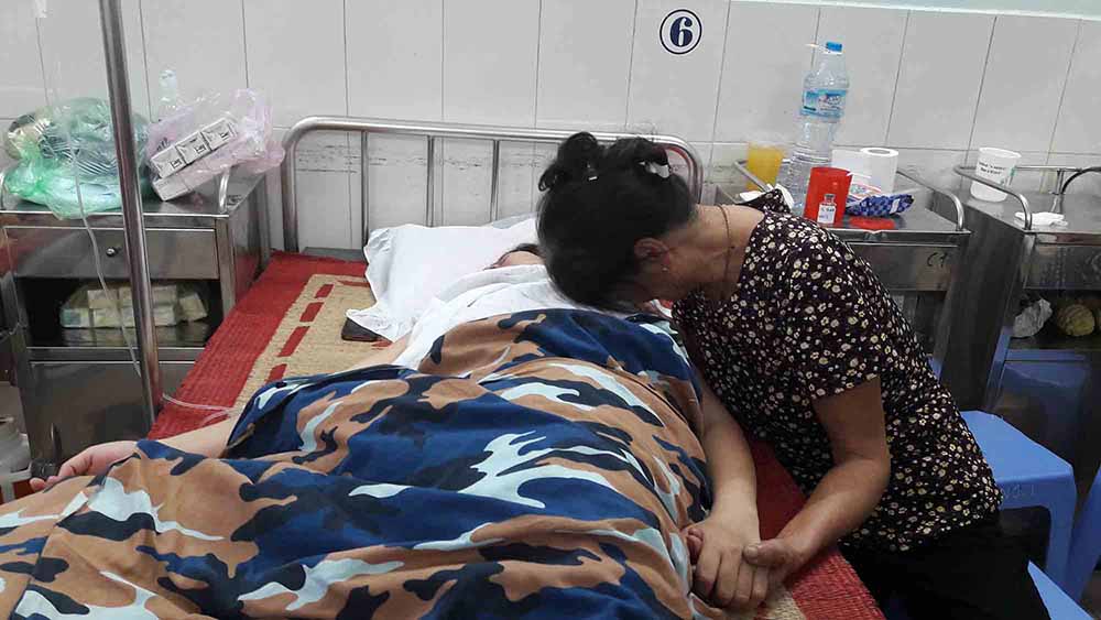 Hải Phòng: Một cô giáo tự tử vì bị chuyển trường vô cớ? - Hình 1