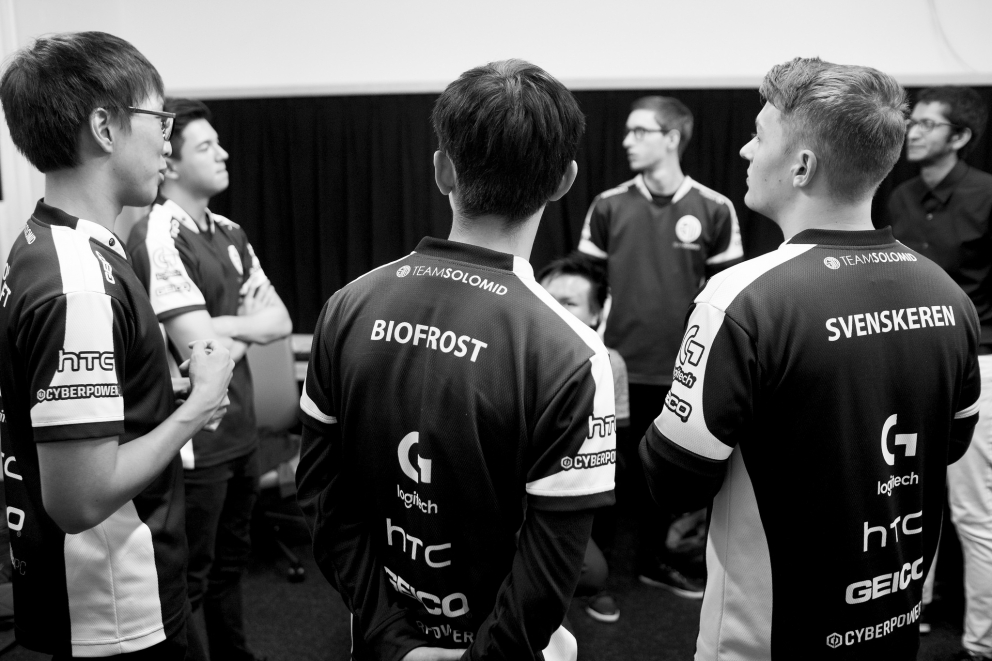 LMHT: Ông chủ người Mỹ gốc Việt của Team SoloMid lên tiếng xin lỗi fan hâm mộ Hàn, mong cho đội tuyển mình đến tập huấn - Hình 1