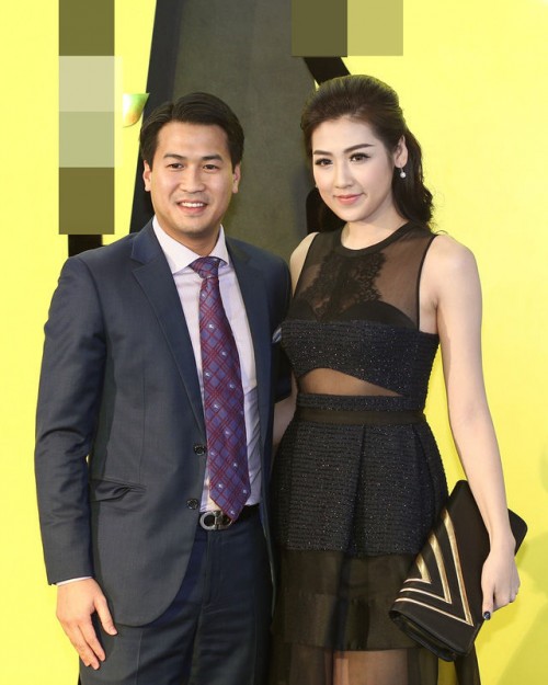 Hậu tin đồn hẹn hò, Á hậu Tú Anh đón năm mới cùng gia đình Phillip Nguyễn - Hình 10