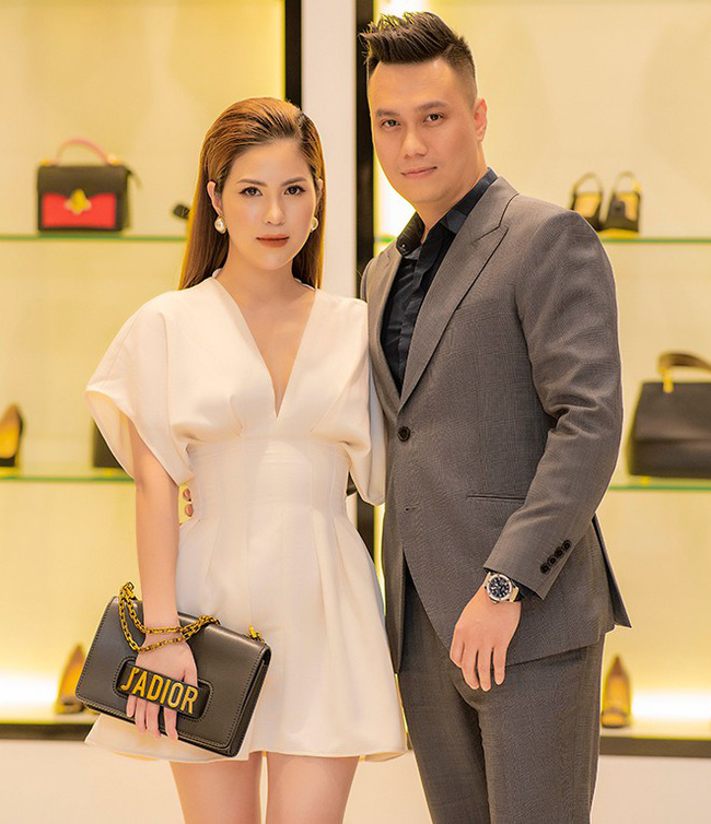 5 lần 7 lượt mang chuyện hạnh phúc hôn nhân ra để gây chú ý, Việt Anh - Hương Trần định thử thách người hâm mộ đến cỡ nào? - Hình 6