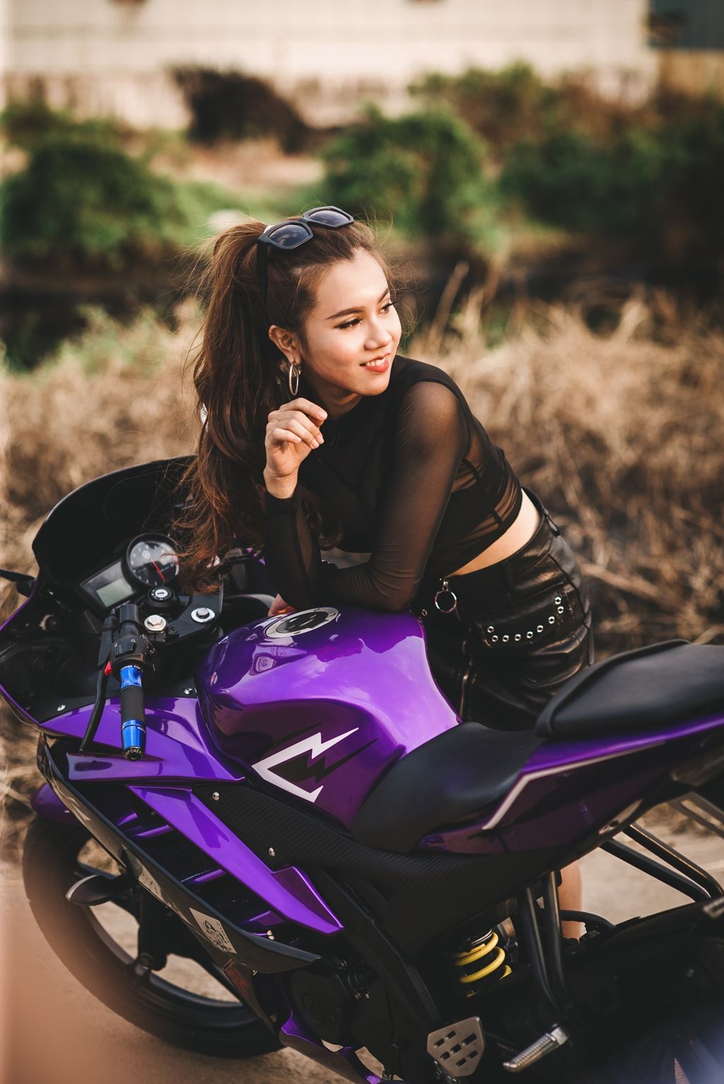 Bóng hồng Sài Thành đọ dáng Yamaha YZF-R15 Joker - Hình 7