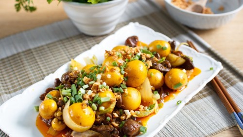 Bữa cơm đậm đà với lòng gà kho tiêu - Hình 1