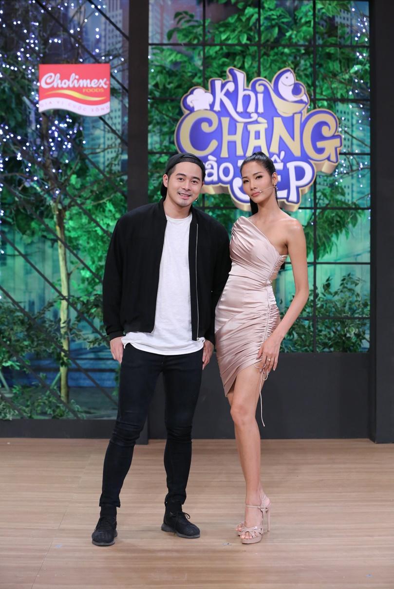 Khi Chàng Vào Bếp: Hari Won khóc nức nở khi mua nhầm đồ kém chất lượng trên mạng - Hình 2