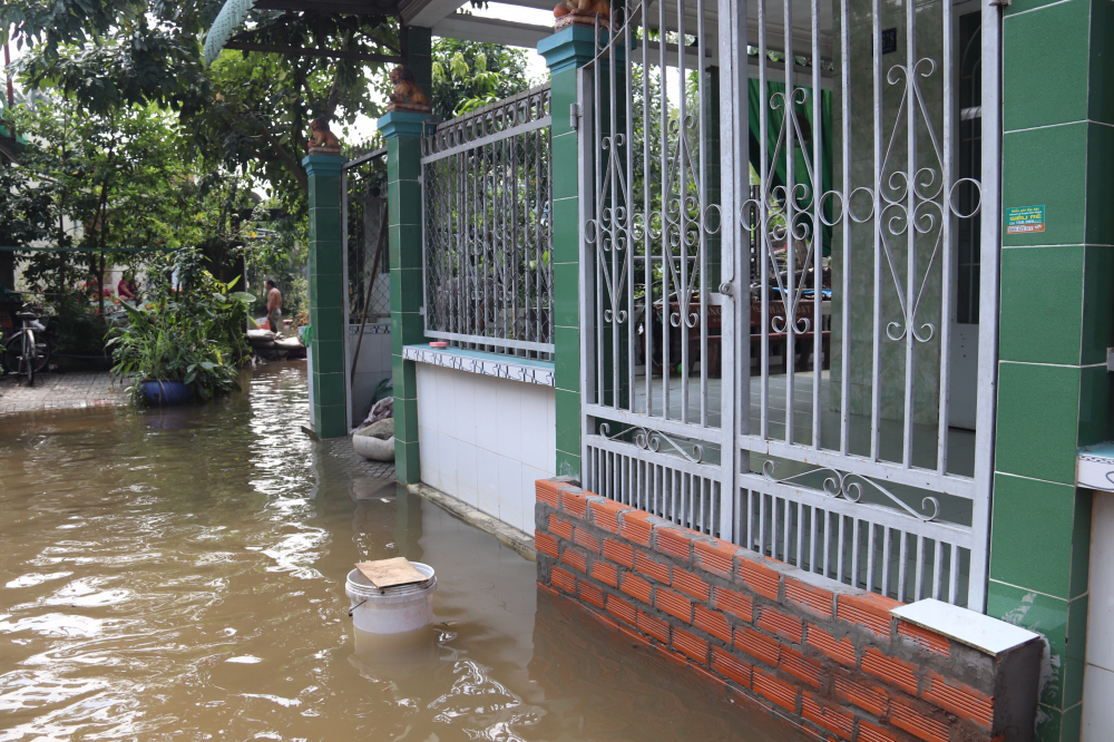 Kênh thoát nước biến thành đất nền dự án, hàng chục hộ dân sống cảnh ngập úng ở Cần Thơ - Hình 1