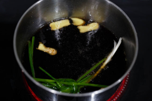 Không ngờ kết hợp cánh gà với coca lại có thể tạo ra một món ăn ngon đến thế - Hình 3