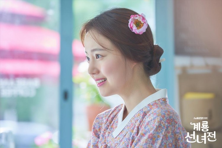 Poster của Mama Fairy And The Woodcutter: Nàng tiên Moon Chae Won không biết Yoon Hyun Min hay Seo Ji Hoon mới là chồng mình - Hình 2