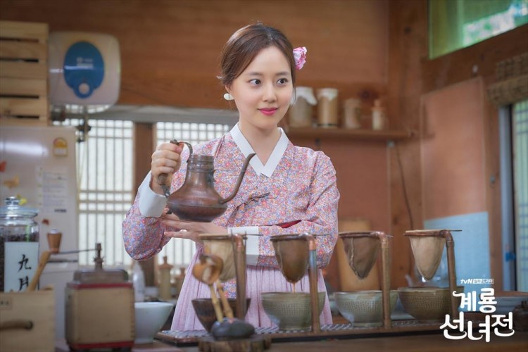 Poster của Mama Fairy And The Woodcutter: Nàng tiên Moon Chae Won không biết Yoon Hyun Min hay Seo Ji Hoon mới là chồng mình - Hình 1