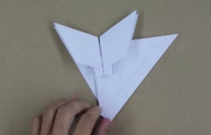Cách gấp máy bay F15 bằng giấy - Hình 3