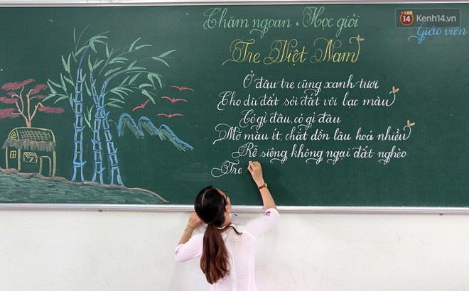 Gặp 18 Cô Giáo Quảng Trị Viết Chữ Đẹp Như Vẽ Tranh Vừa Gây Sốt Mxh: Học  Sinh Trong Trường Chữ Cũng Siêu Đẹp - Netizen - Việt Giải Trí