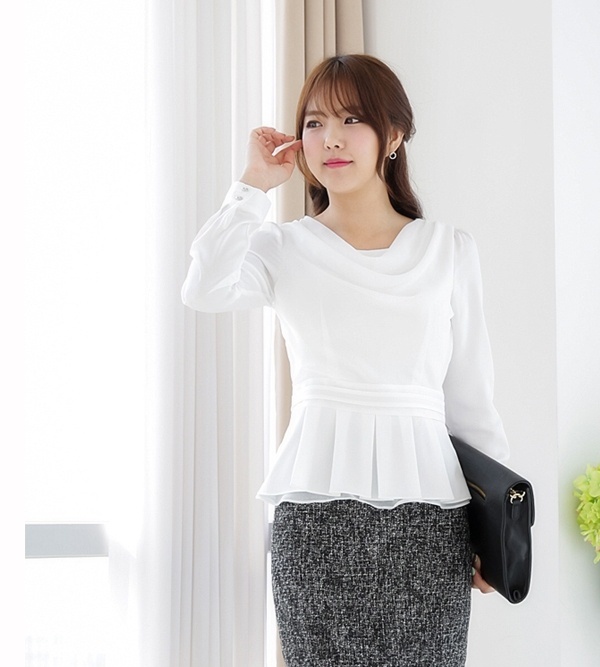 2 dáng áo peplum đẹp giúp nàng béo bụng che khuyết điểm mùa thu - Hình 2