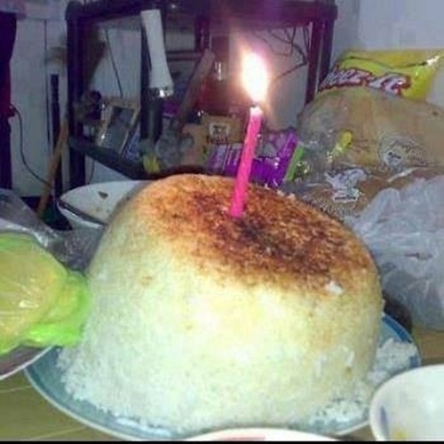 Bánh sinh nhật tự chế: Bạn muốn làm cho bữa tiệc sinh nhật của bạn trở nên đặc biệt hơn với một chiếc bánh sinh nhật độc đáo và tùy chỉnh? Hãy xem các hình ảnh của chúng tôi để tìm cách tự chế biến một chiếc bánh sinh nhật độc đáo, đáng yêu và ngon miệng để làm người nhận của bạn hài lòng.