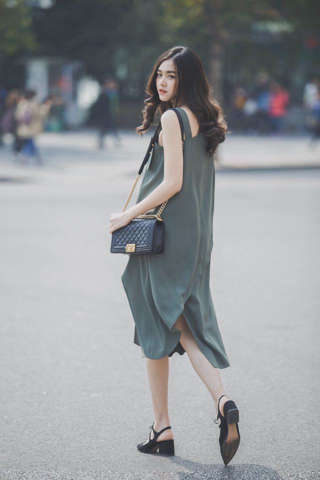 Bất ngờ trước nhan sắc và danh tiếng không thể đùa với cô dâu hờ của hotboy Minh Châu - Hình 9