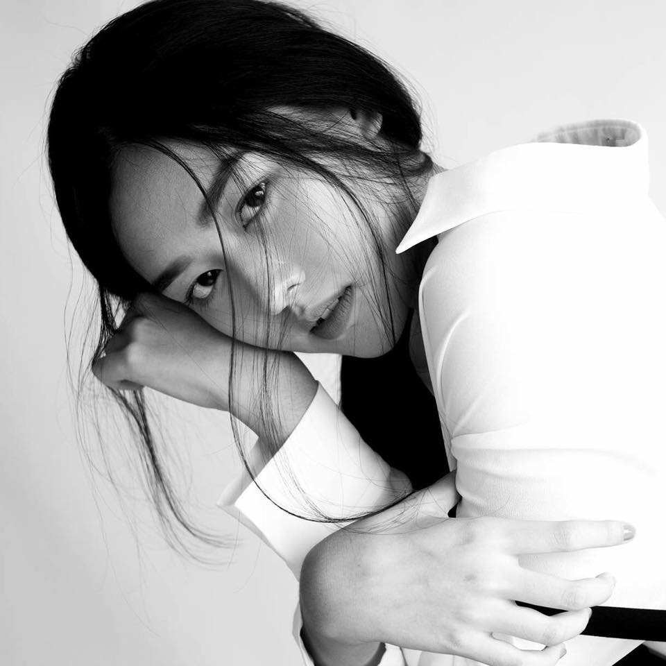 Bất ngờ trước nhan sắc và danh tiếng không thể đùa với cô dâu hờ của hotboy Minh Châu - Hình 7