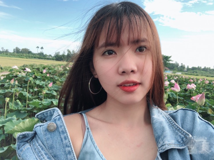 Chính thức hé lộ 40 gương mặt nữ sinh đẹp tựa minh tinh màn bạc cuộc thi Miss Hutech 2019 - Hình 17